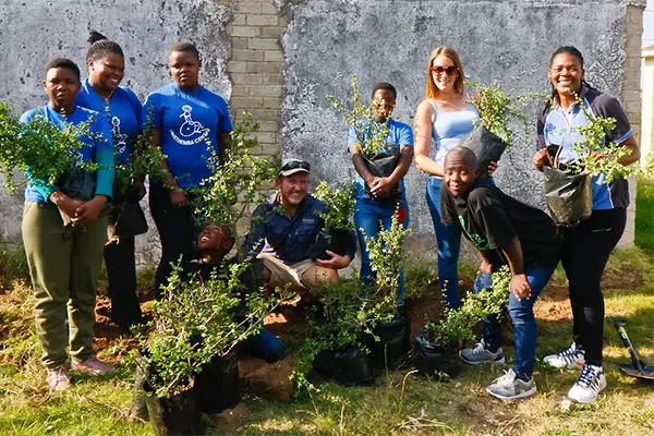 Volunteers Setting Up Vegetable Garden - Kariega Big 5 Conservation Project