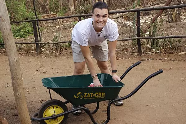 Enclosure Cleaning @ Lilongwe Wildlife Centre