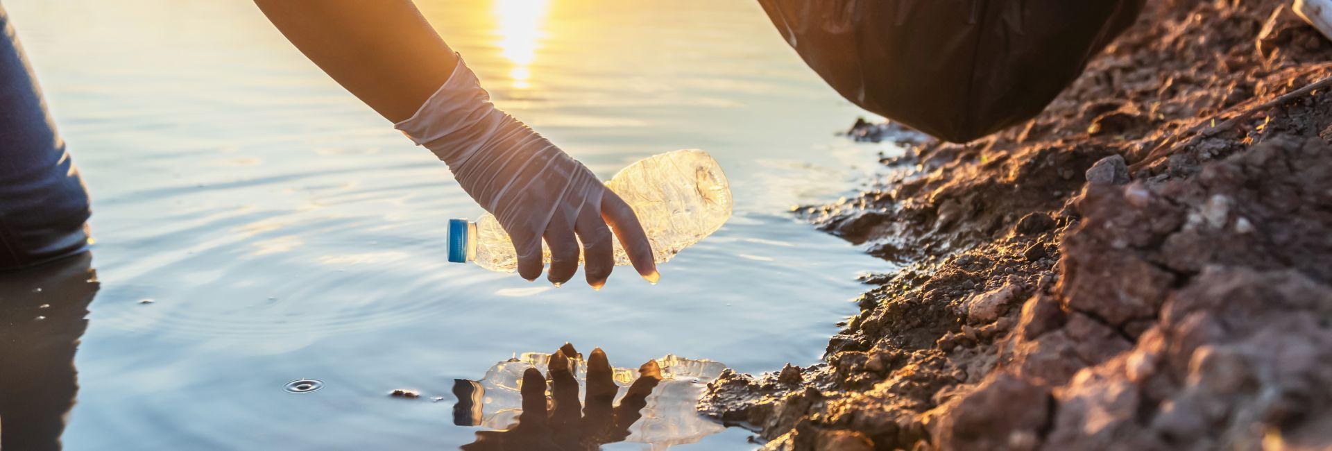 It's Coastal Cleanup Day! 46,000 Pieces Of Litter Per Square Mile Of The Ocean