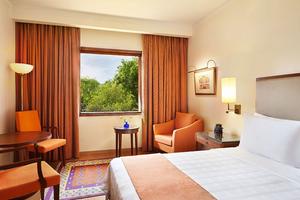 Trident, Agra