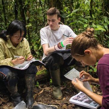 4 Reasons Why You Should Book Your Next Volunteering Holiday With The Great Projects