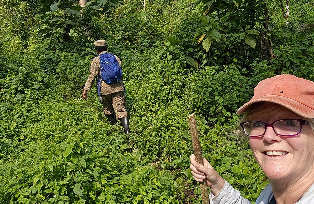 Vounteer Sharon Hiking