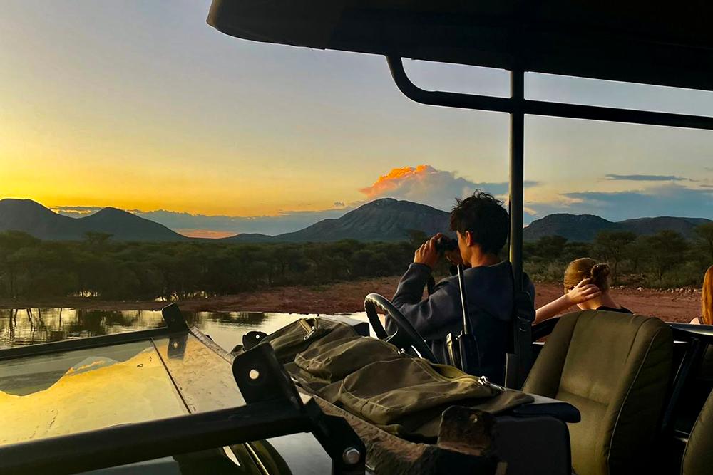 Volunteers at the TimBila Nature Reserve